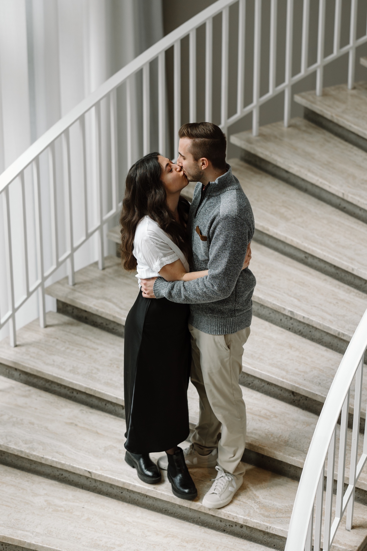 The Art Institute of Chicago Surprise Proposal | Chicago Wedding Photographer